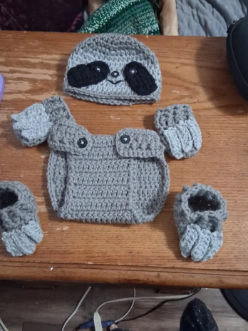Baby Sloth Outfit